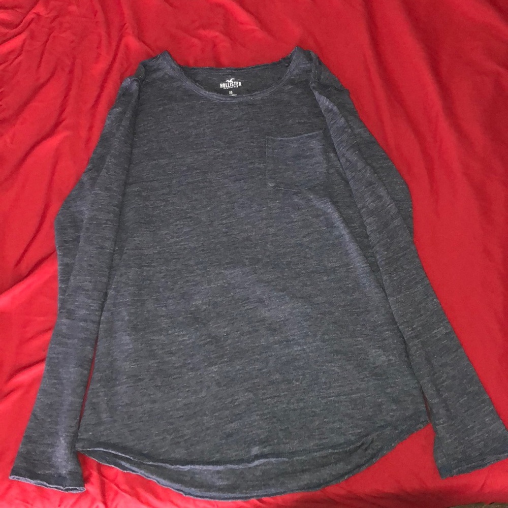 Long sleeve Hollister shirt. In good condition